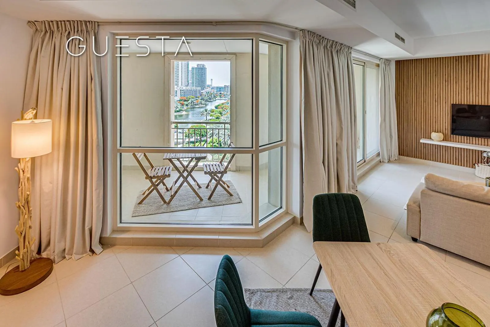 Apartamento The Views & Greens - Mosela Tower, Dubai
